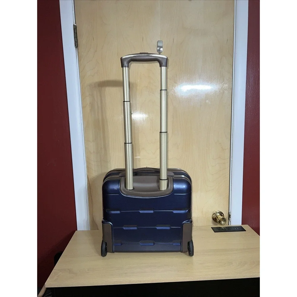 London Fog Small Rolling Hard Shell Suitcase Brentwood Style # 8400